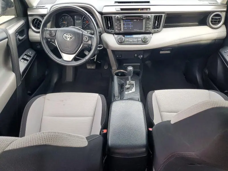 2017 TOYOTA RAV4 XLE  