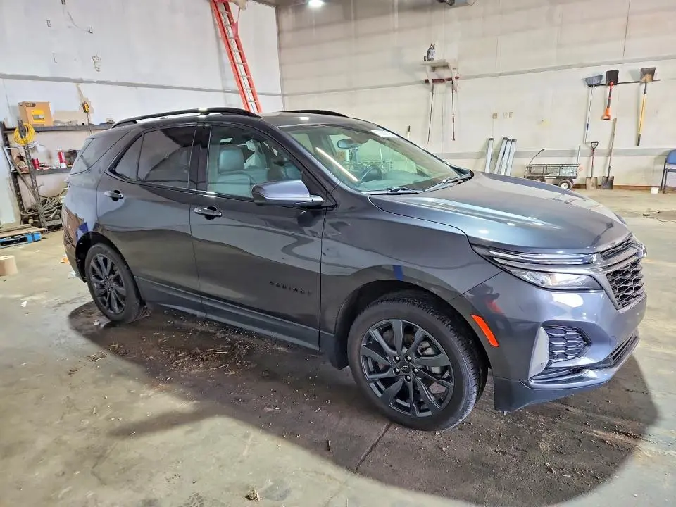 2022 CHEVROLET EQUINOX RS  