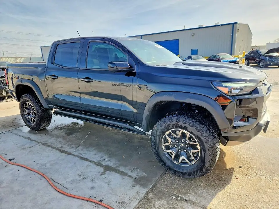 2025 CHEVROLET COLORADO ZR2  