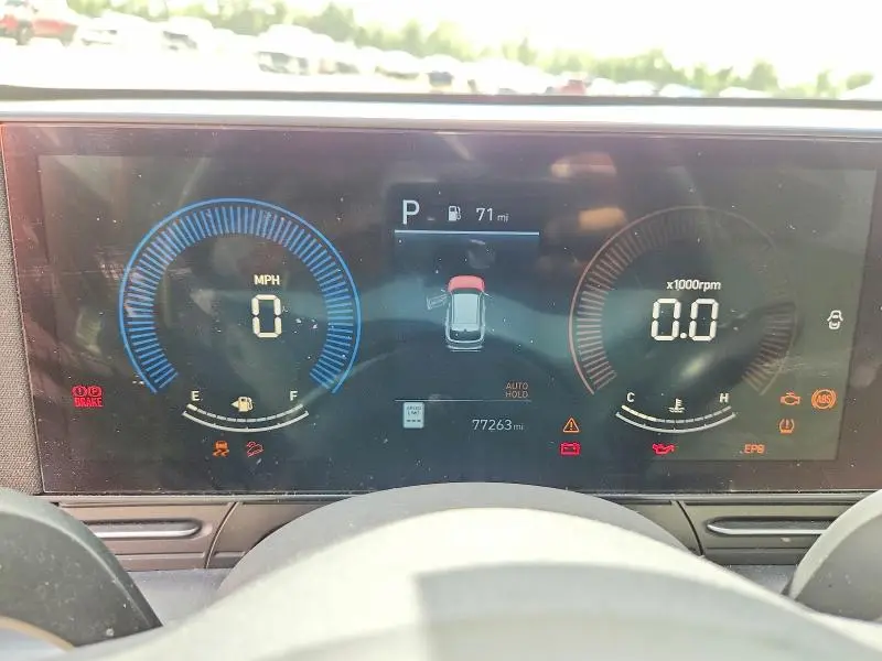 2024 HYUNDAI KONA SEL  