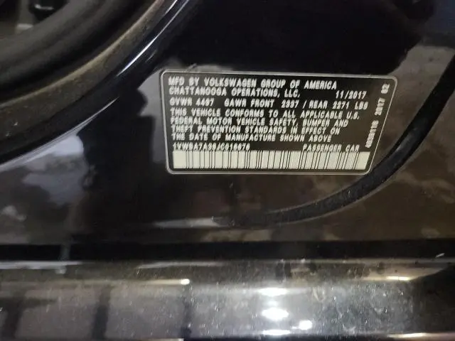 2018 VOLKSWAGEN PASSAT SE  