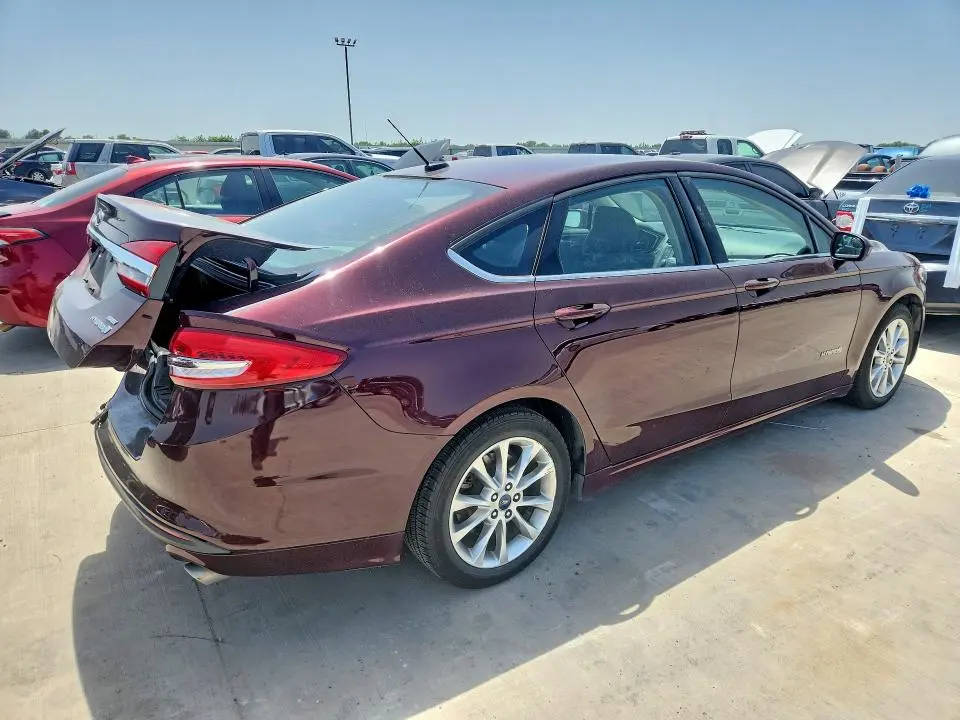 2017 FORD FUSION SE HYBRID  