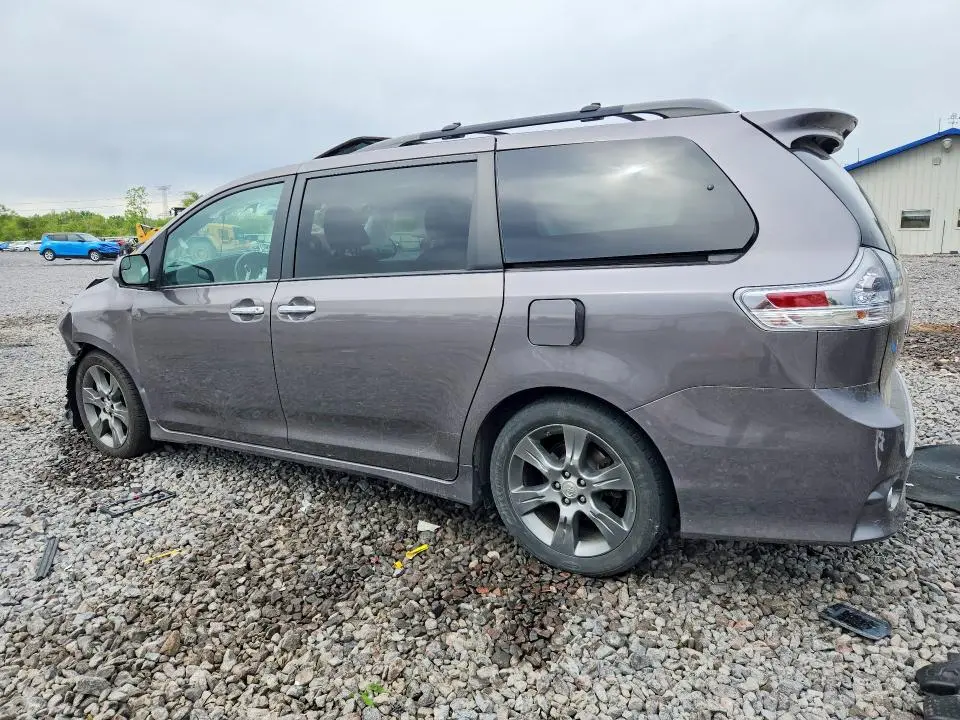 2015 TOYOTA SIENNA SPORT  