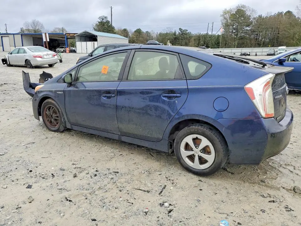 2014 TOYOTA PRIUS THREE  