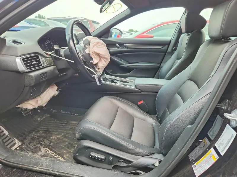 2021 HONDA ACCORD SE  
