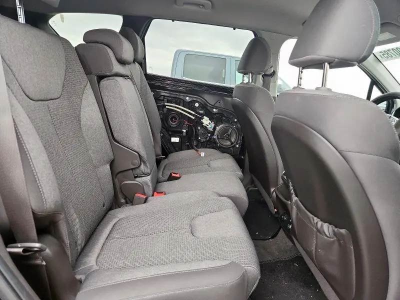 2019 HYUNDAI SANTA FE SEL  