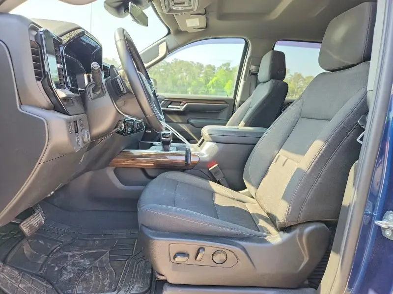 2023 CHEVROLET SILVERADO C1500 RST  