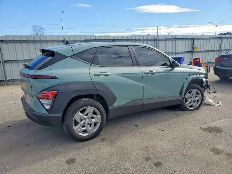 2025 HYUNDAI KONA SE  