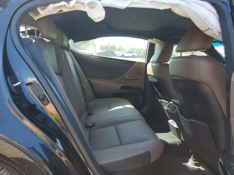 2025 LEXUS ES 300H BASE  