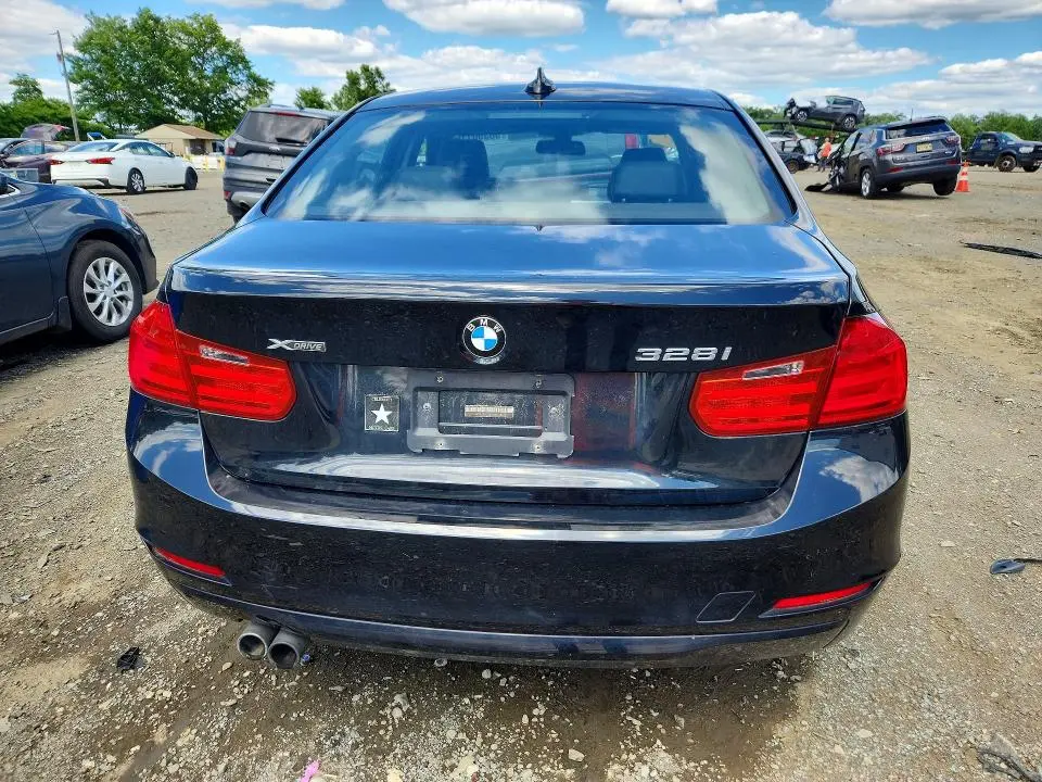 2013 BMW 328 XI  