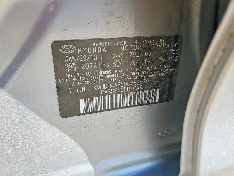 2013 HYUNDAI ELANTRA GLS  
