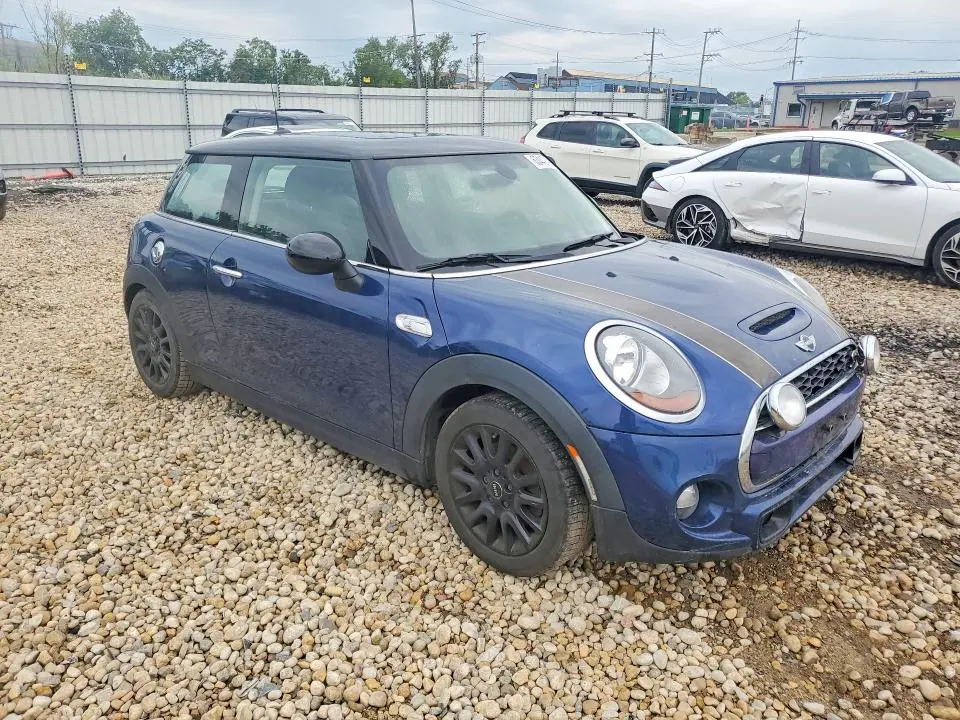 2015 MINI COOPER S  