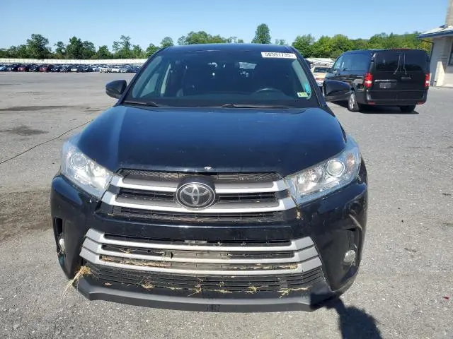 2018 TOYOTA HIGHLANDER LE  