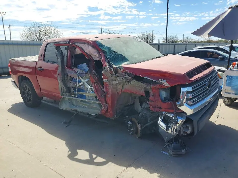 2019 TOYOTA TUNDRA CREWMAX SR5  