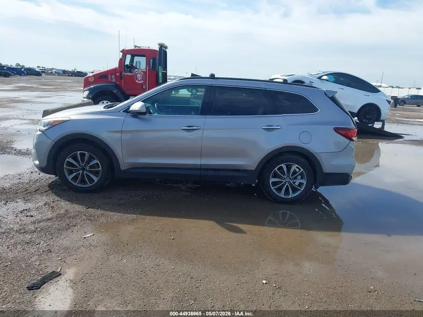 2017 HYUNDAI SANTA FE SE