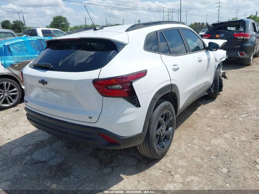 2026 CHEVROLET TRAX FWD LT