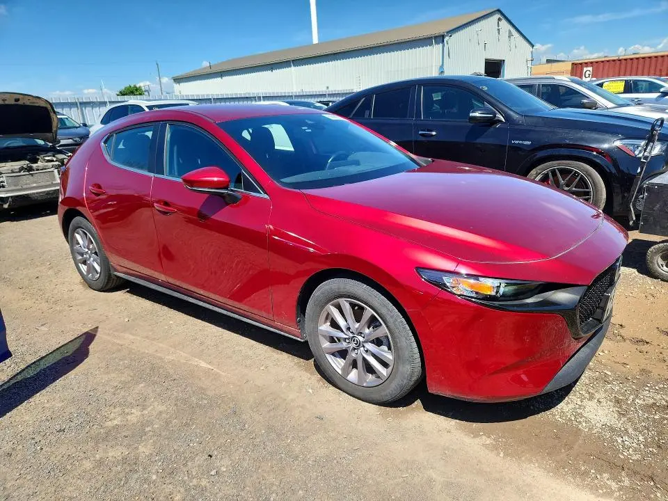 2023 MAZDA 3 PREFERRED  