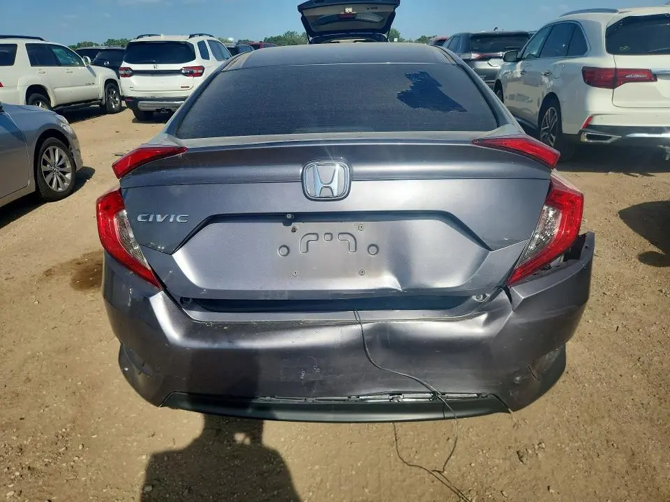 2016 HONDA CIVIC LX  