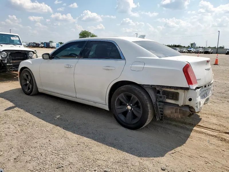 2016 CHRYSLER 300 LIMITED  