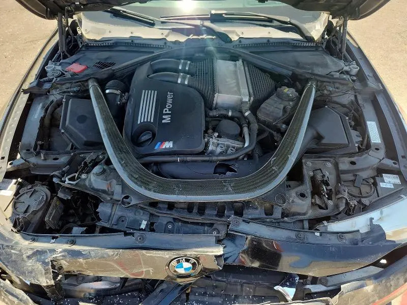 2015 BMW M4   