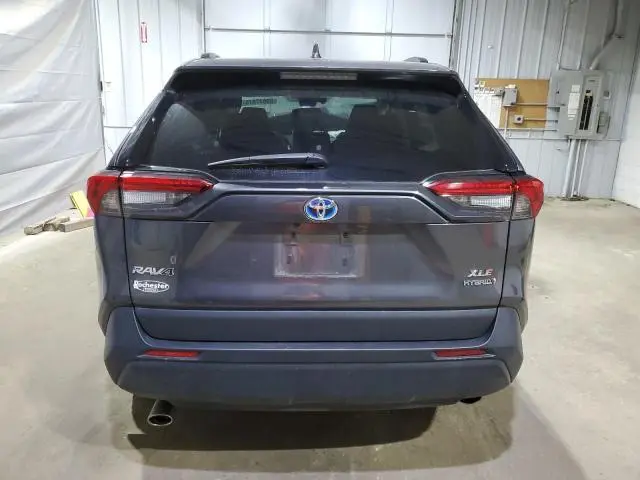 2024 TOYOTA RAV4 XLE  