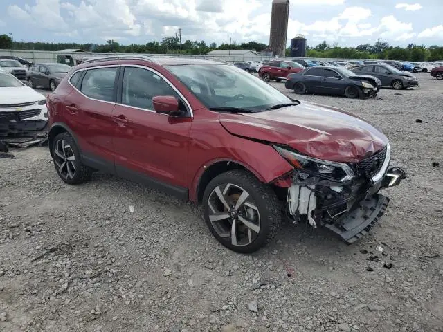 2021 NISSAN ROGUE SPORT SL  