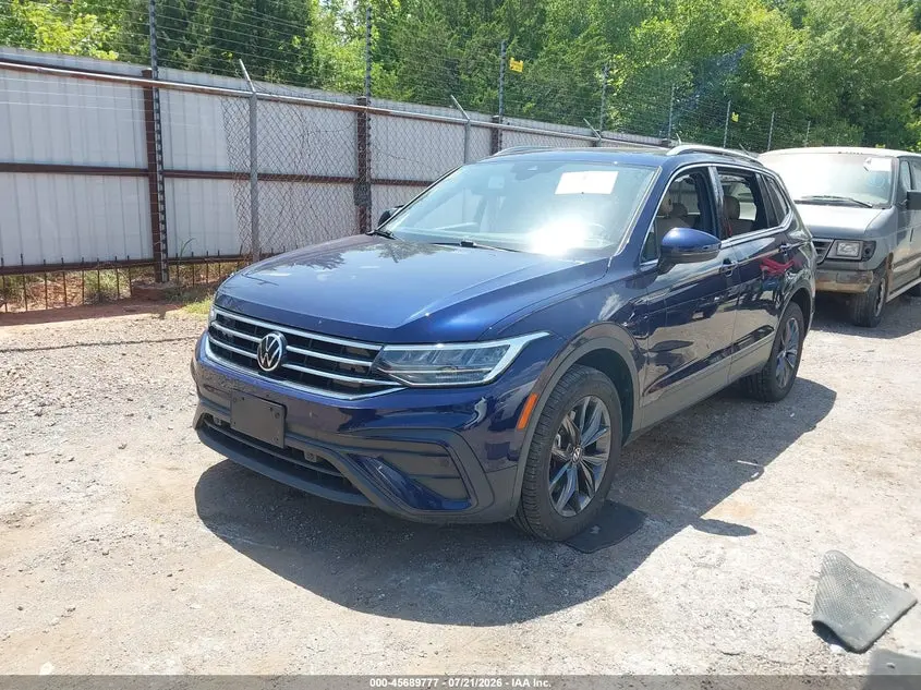 2022 VOLKSWAGEN TIGUAN 2.0T SE