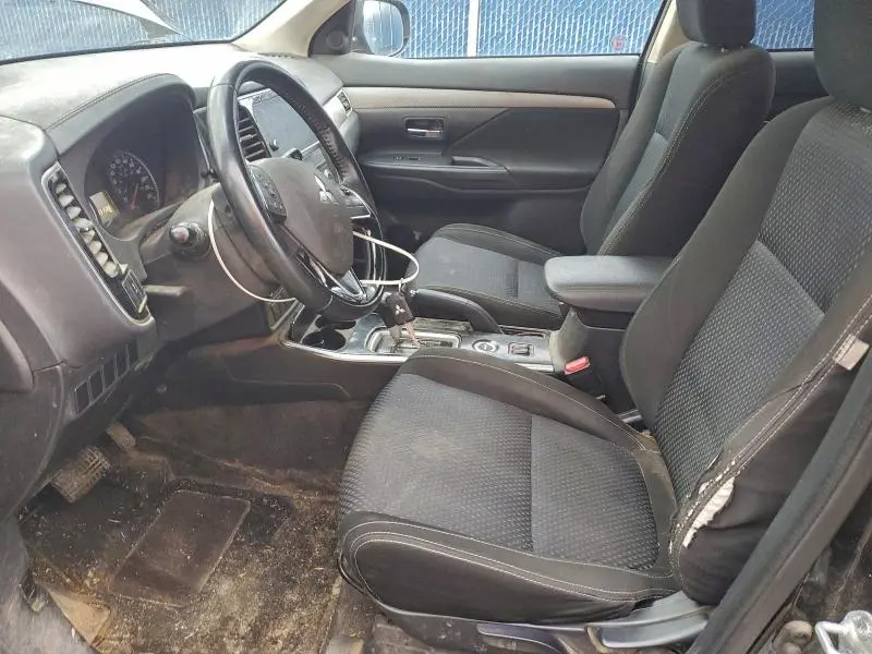 2018 MITSUBISHI OUTLANDER ES  