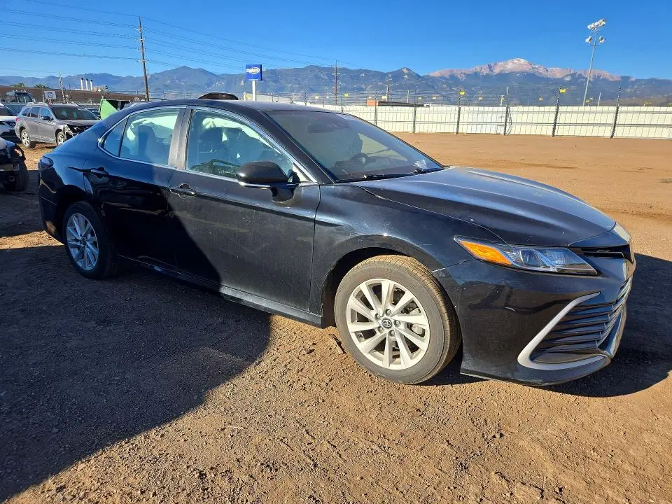 2024 TOYOTA CAMRY LE  