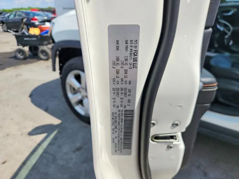 2020 JEEP COMPASS LATITUDE  