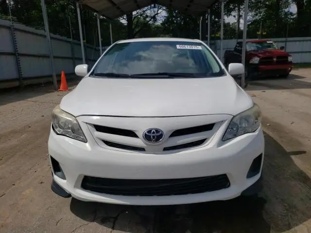 2013 TOYOTA COROLLA BASE  