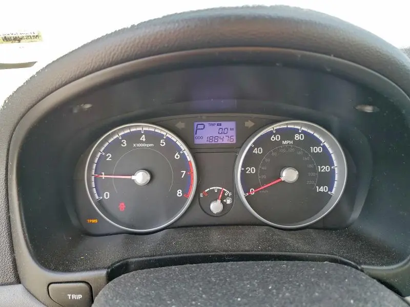 2010 HYUNDAI ACCENT GLS  