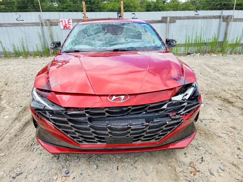 2021 HYUNDAI ELANTRA LIMITED  