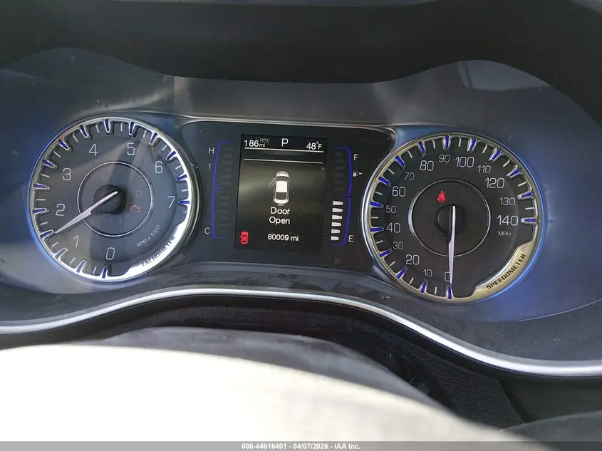 2015 CHRYSLER 200 LIMITED