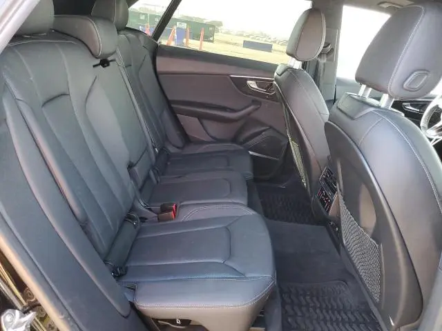 2020 AUDI Q8 PREMIUM PLUS S-LINE  