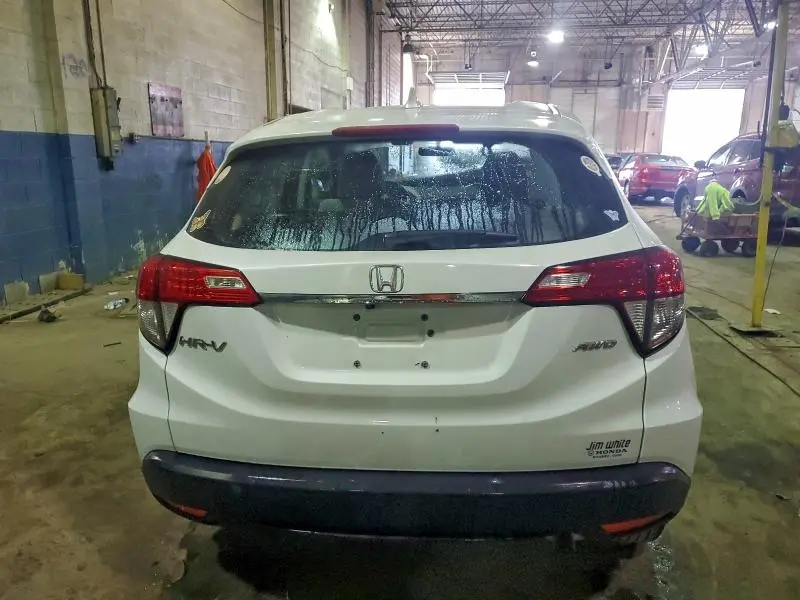 2020 HONDA HR-V LX  