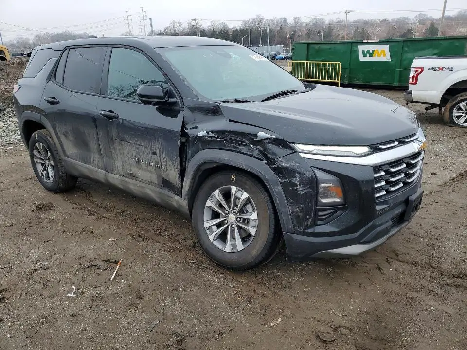 2025 CHEVROLET EQUINOX LT  