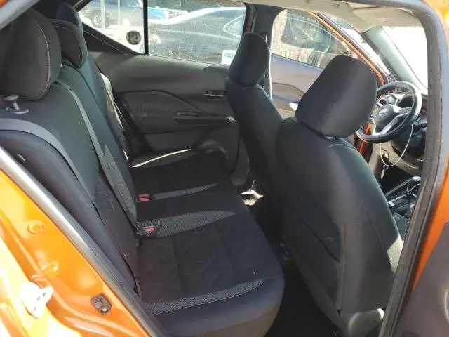 2018 NISSAN KICKS S