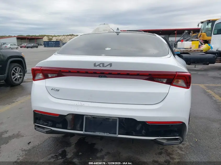 2022 KIA K5 LXS
