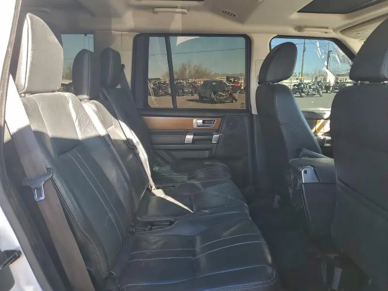 2016 LAND ROVER LR4 HSE  