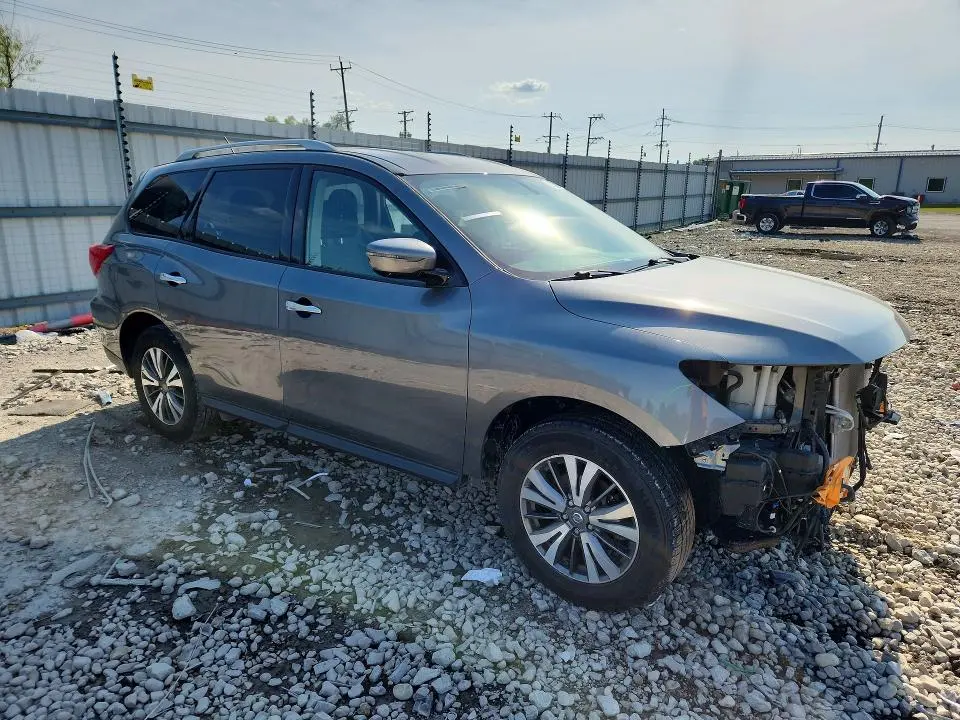 2018 NISSAN PATHFINDER S  