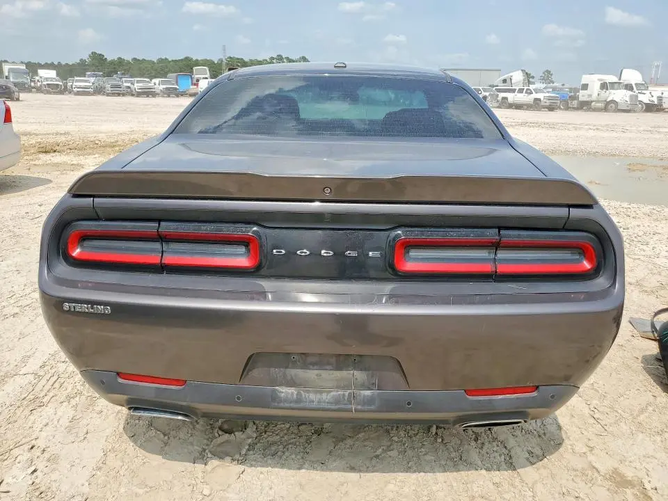 2017 DODGE CHALLENGER SXT  