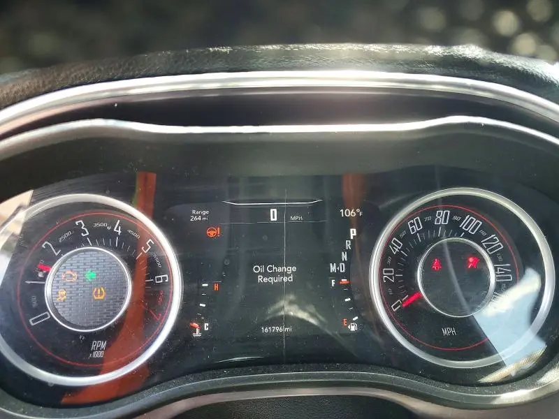 2015 DODGE CHALLENGER SXT  