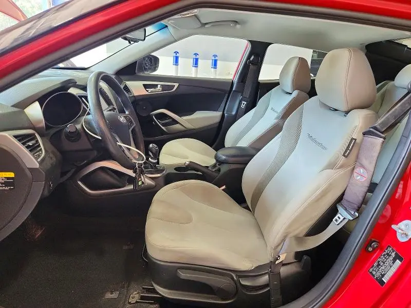 2012 HYUNDAI VELOSTER BASE  