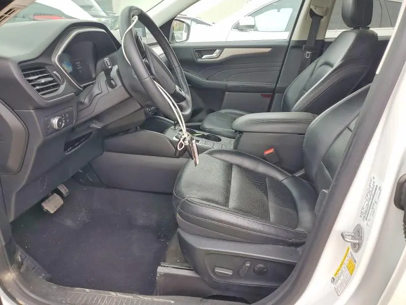 2021 FORD ESCAPE SEL  