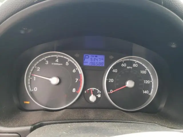2011 HYUNDAI ACCENT GLS  
