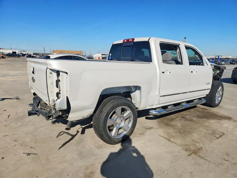 2018 CHEVROLET SILVERADO LT  