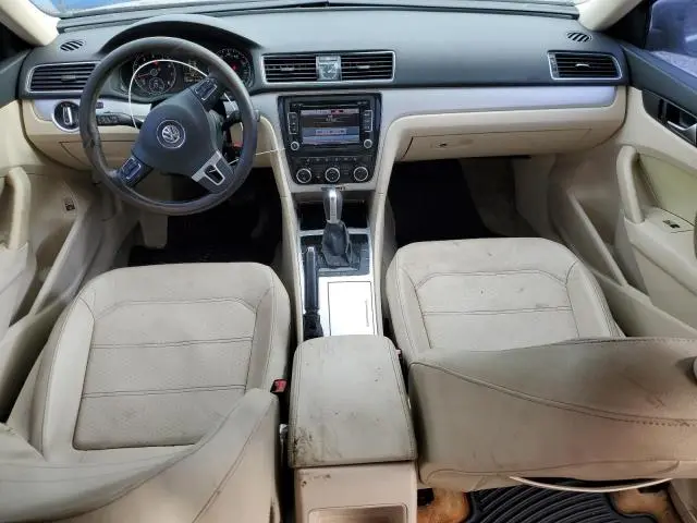 2012 VOLKSWAGEN PASSAT SE  
