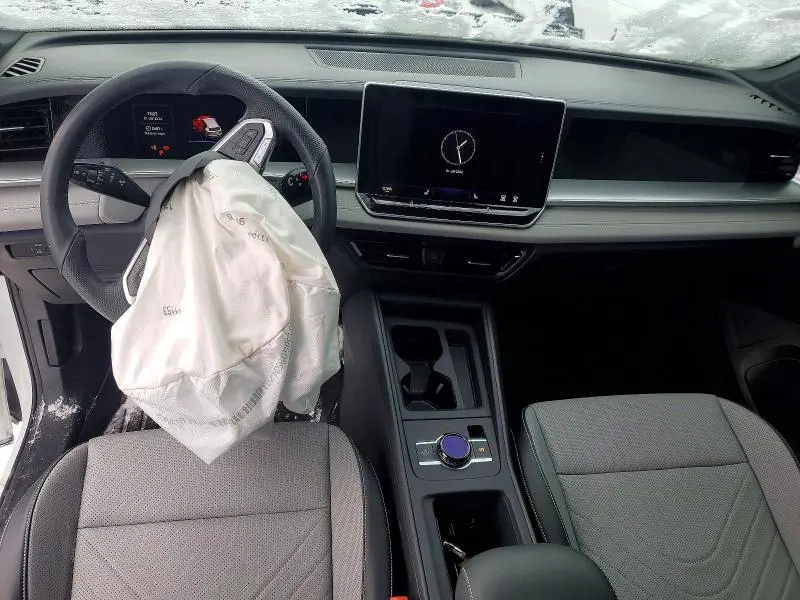 2025 VOLKSWAGEN TIGUAN SE R-LINE BLACK  