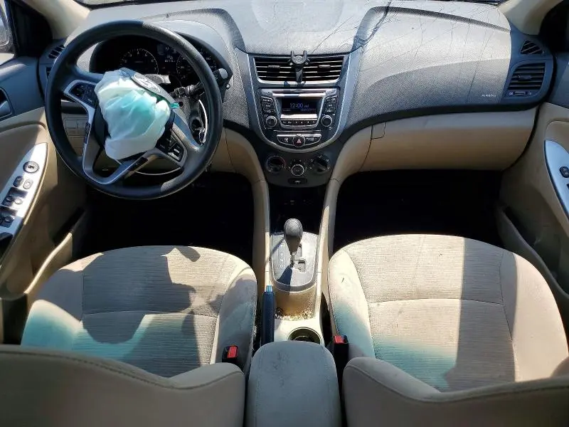 2015 HYUNDAI ACCENT GLS  